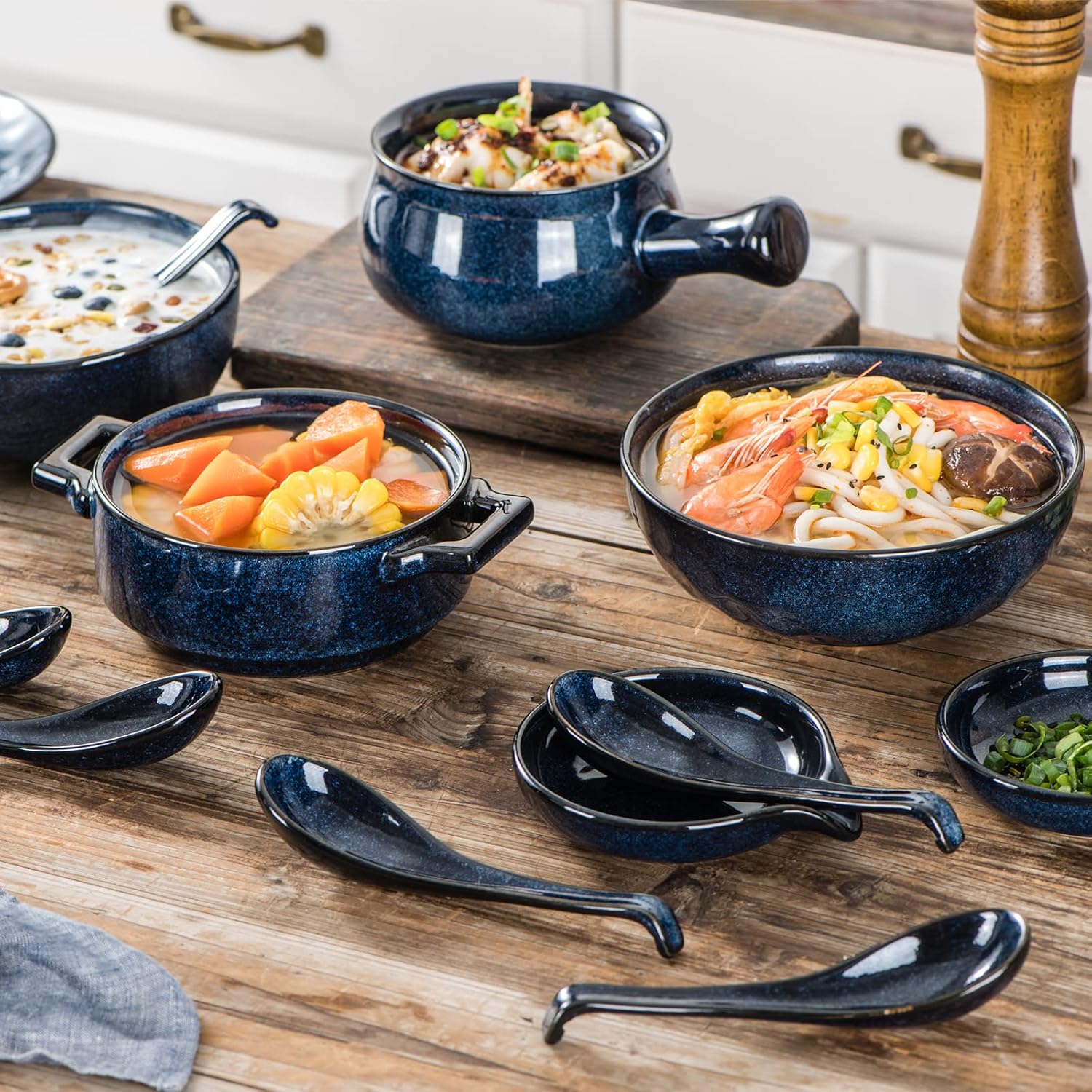 Vicrays Ceramic Soup Spoons Asian - Chinese Porcelain Soup Spoons Japanese 6.4 inch Ladle Serving Utensils for Ramen Dumplings Wonton Pho Miso Noodle Cereal Coffee Mugs - Set of 6 Blue