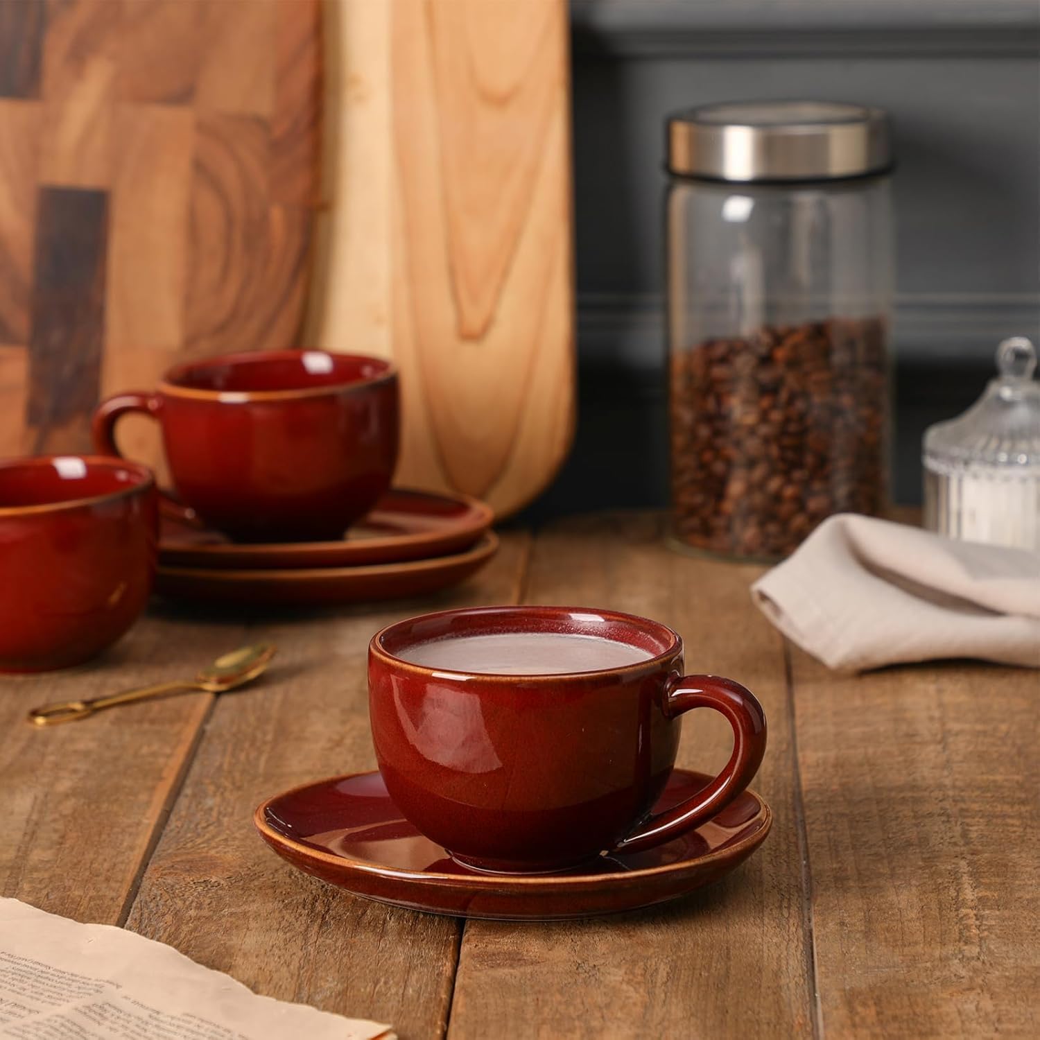 vicrays 6.5 oz Cappuccino Cups with Saucers, Set of 4, Ceramic Coffee Cup for Au Lait, Double shot, Latte, Cafe Mocha, Tea (Cherry Red)