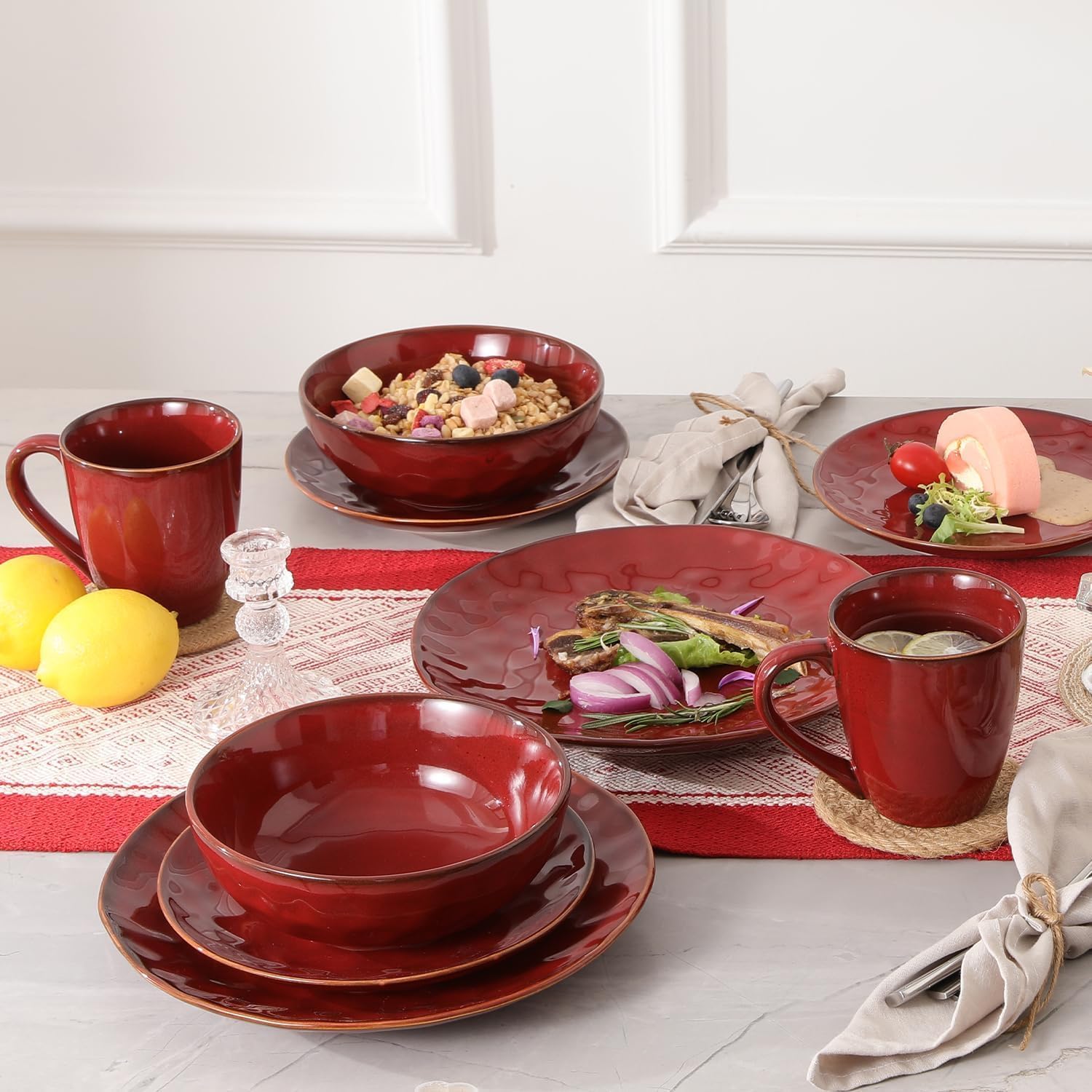 vicrays Ceramic Cereal Bowls Set - Porcelain 26 Ounce Soup Salad Bowls - Rice Dessert Cream Bowls Set - Chip Resistant Dishwasher Microwave Safe - Set of 6 (Cherry Red)