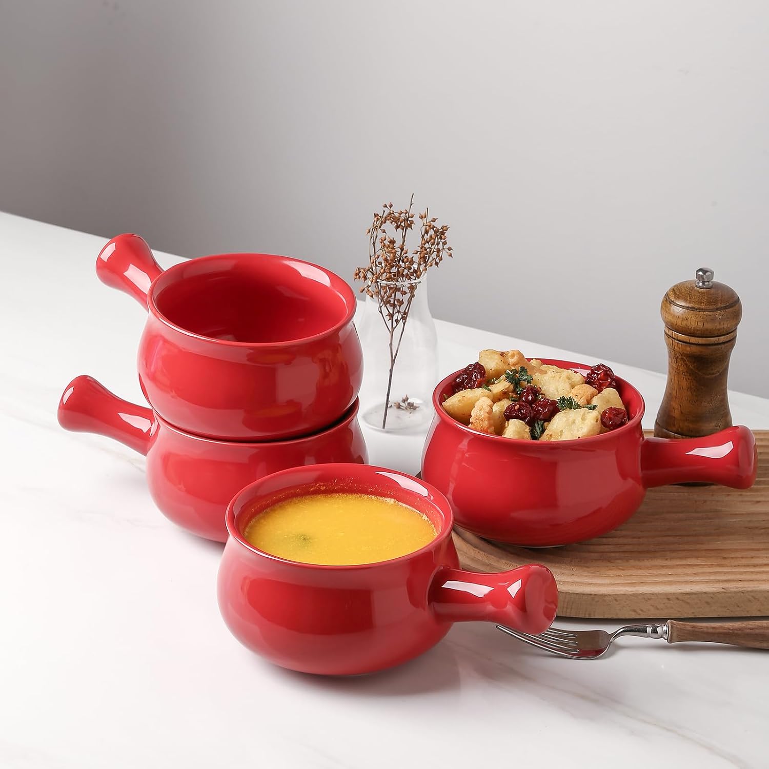 vicrays French Onion Soup Bowls With Handles, 26 Ounce for Soup, Chili, Beef Stew, Chip Resistant, Dishwasher Microwave Safe, Set of 4 (Red)