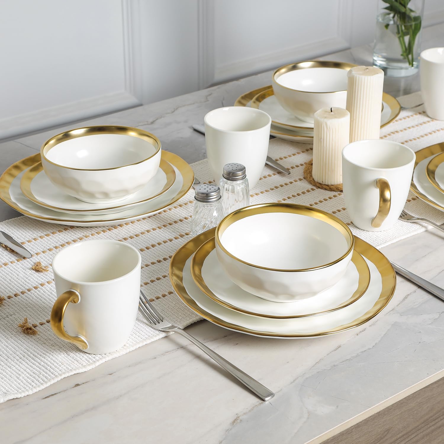 vicrays Ceramic Salad Bowls Set for Kitchen, Serving - 24 Ounce Soup Bowls, Pasta Bowls, Chip Resistant, Dishwasher Safe, NOT Microwave Safe, Fluted, Stoneware, Set of 6 (White with Golden)