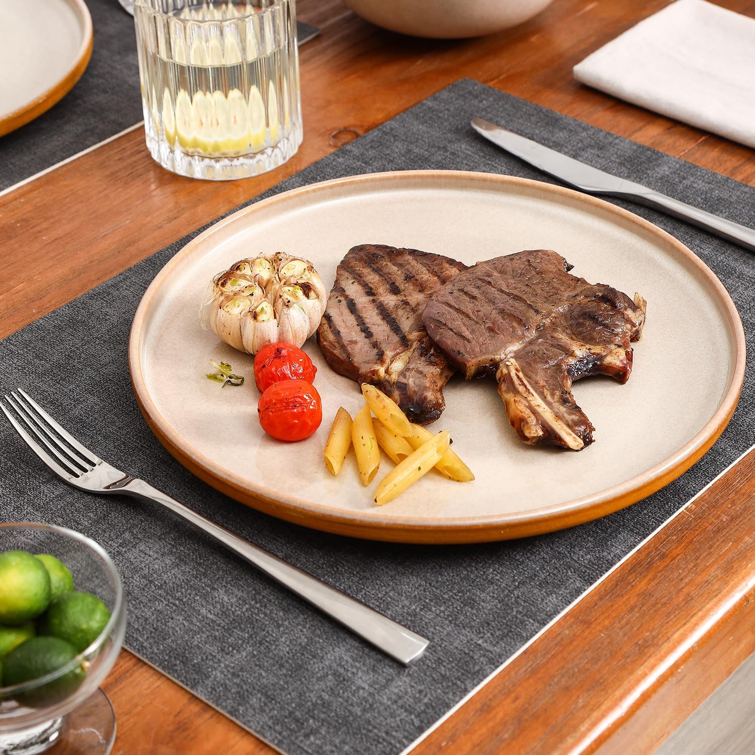 vicrays Ceramic Dinner Plates Set - Porcelain 10 Inch Flat Steak Pasta Pizza Plate Home Party Restaurant Plate Scratch Resistant Microwave Oven and Dishwasher Safe Set of 6 Beige