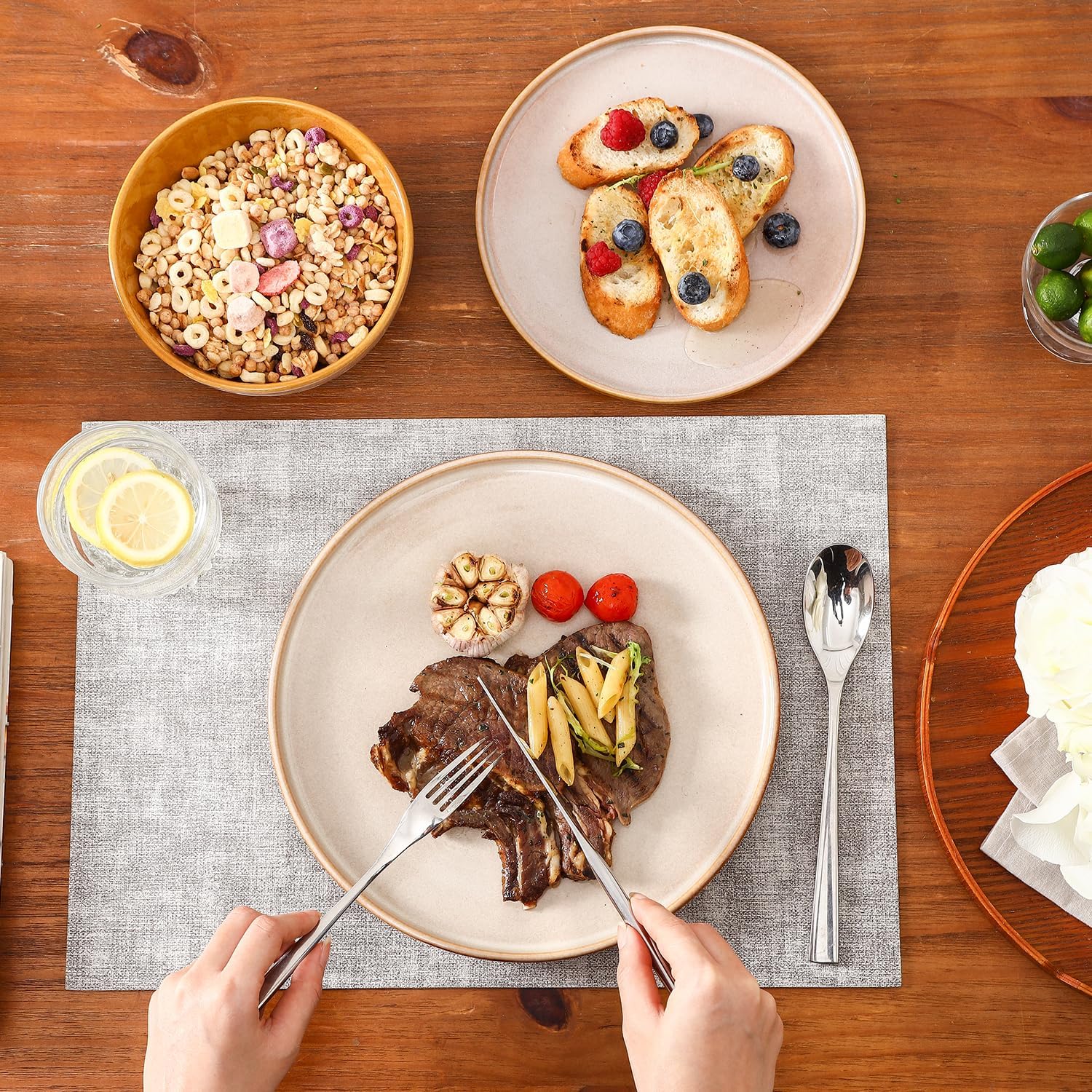 vicrays Ceramic Dinner Plates Set - Porcelain 10 Inch Flat Steak Pasta Pizza Plate Home Party Restaurant Plate Scratch Resistant Microwave Oven and Dishwasher Safe Set of 6 Beige