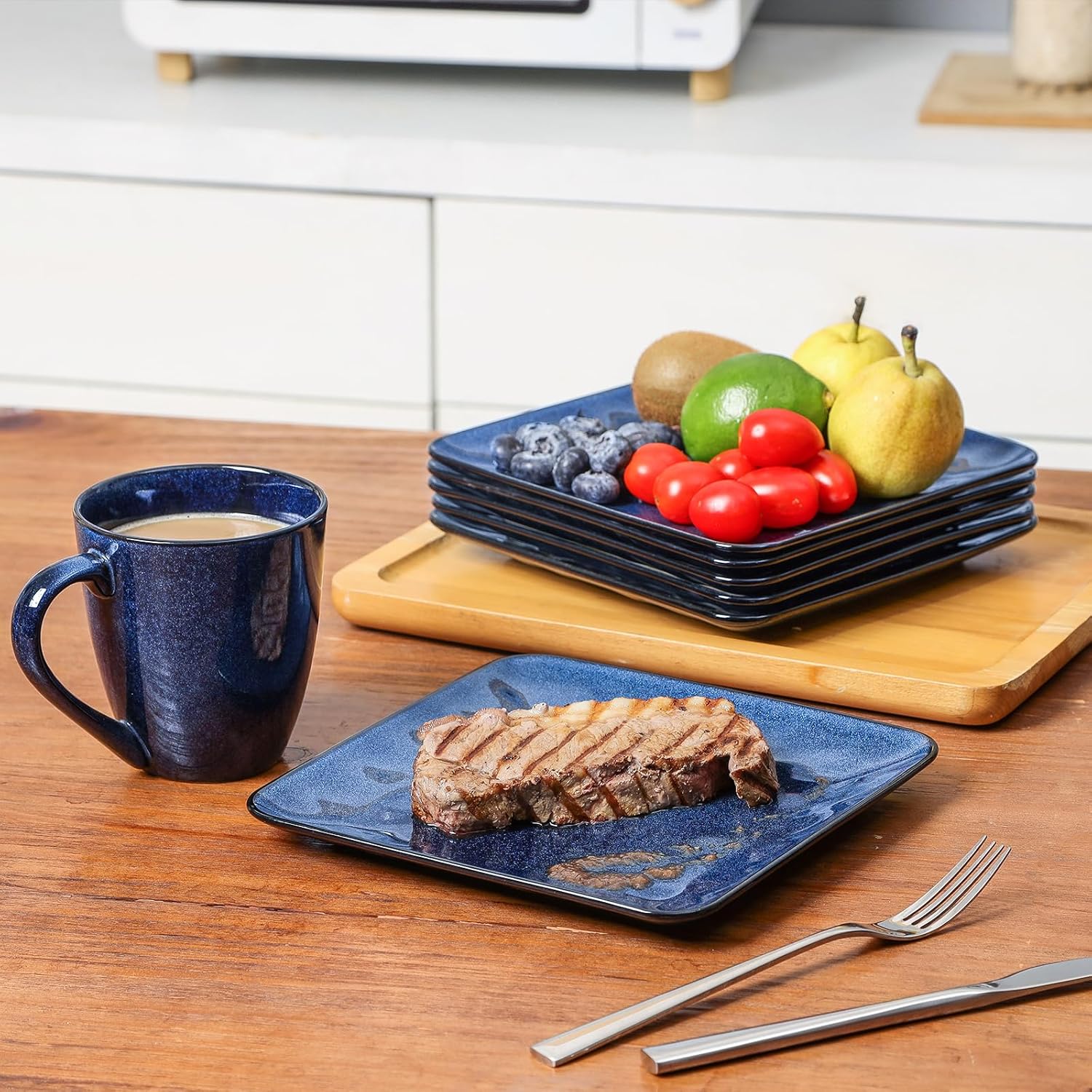 vicrays Ceramic Square Plates Set of 6 - Large Porcelain 10 inch Dinner Plates for Steak Pasta Pizza - Microwave Oven and Dishwasher Safe - Blue