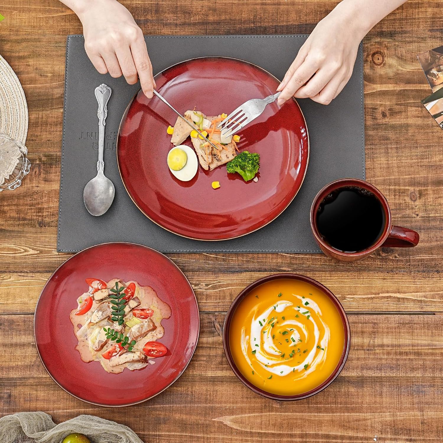 Vicrays 12-Piece Ceramic Dinnerware Set, Dinner Plates, Salad Plates &amp; Cereal Bowls, Dish Set for 4, Microwave, Oven &amp; Dishwasher Safe, Scratch Resistant, Cherry Red