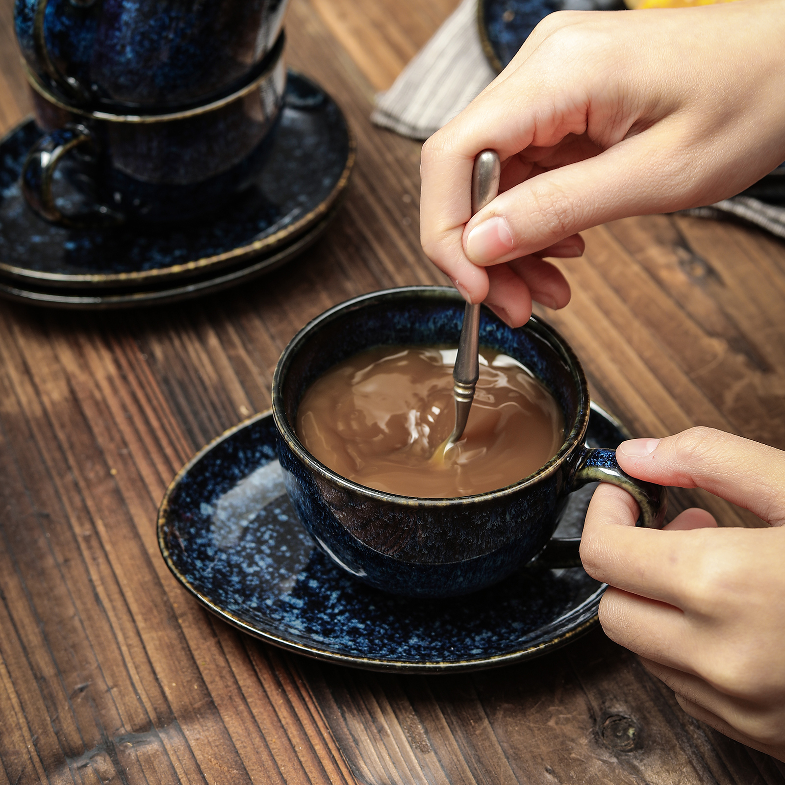 Starry Blue 6.5 oz Cappuccino Cups with Saucers, Set of 4, Ceramic Coffee  Cup for Au Lait, Double shot, Latte, Cafe Mocha, Tea, Starry Blue